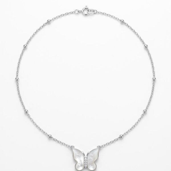 Mother of Pearl Butterfly Necklace in 925 sterling silver